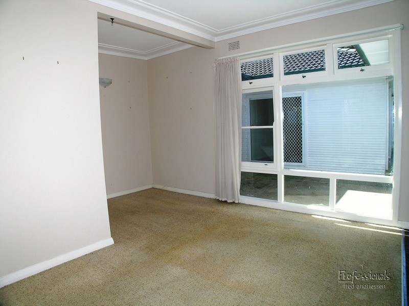 1 Wendy Street, Cardiff NSW 2285