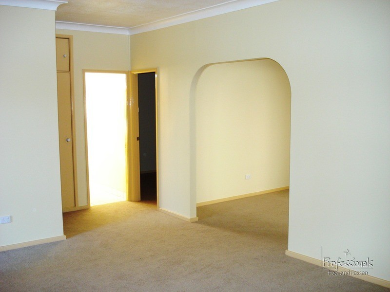 4 Lachlan Road, Cardiff NSW 2285