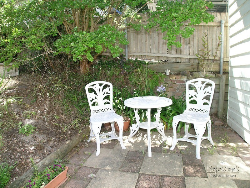 13 Lovell Street, Cardiff NSW 2285