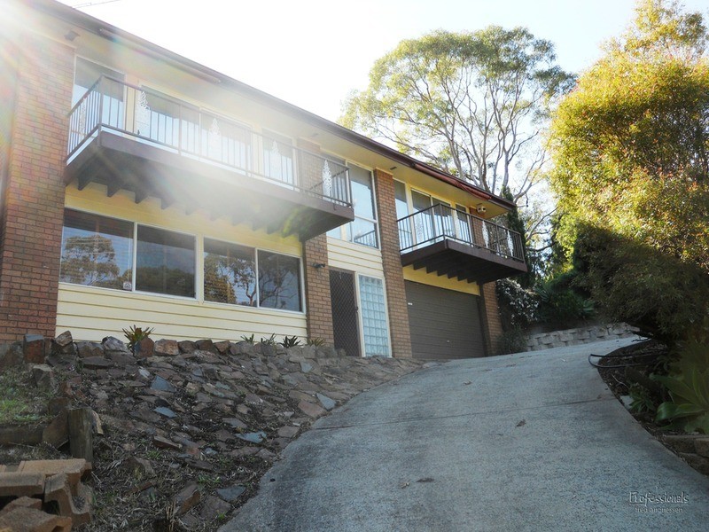 80 Lawson Road, Macquarie Hills NSW 2285