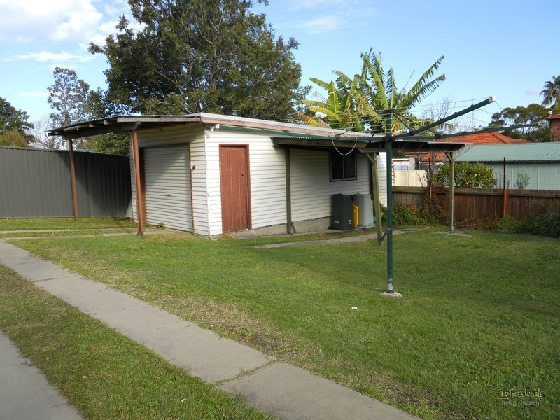 406 Main  Road, Cardiff NSW 2285