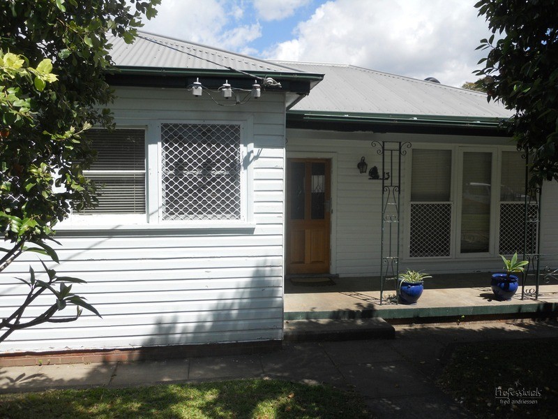 13 Cedar Street, Cardiff NSW 2285