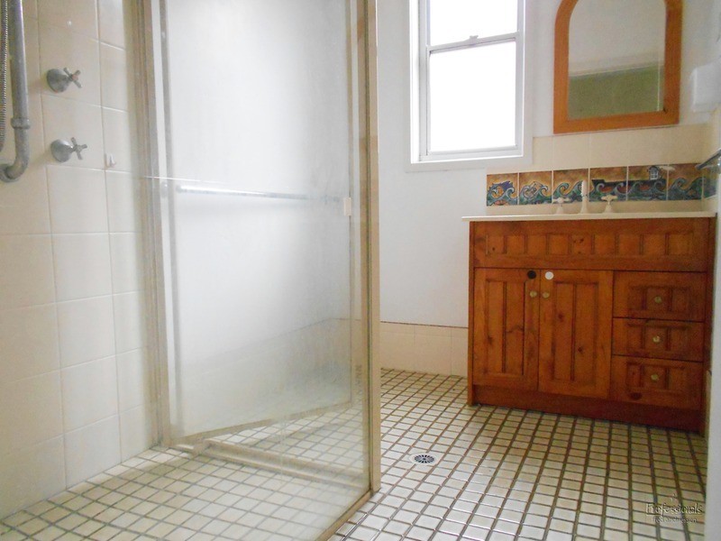 13 Cedar Street, Cardiff NSW 2285