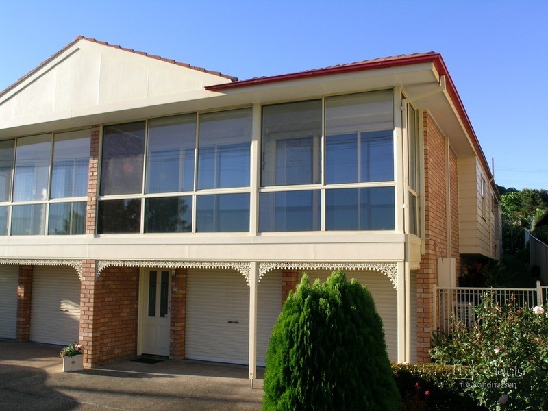 2/304 The Esplanade, Speers Point NSW 2284