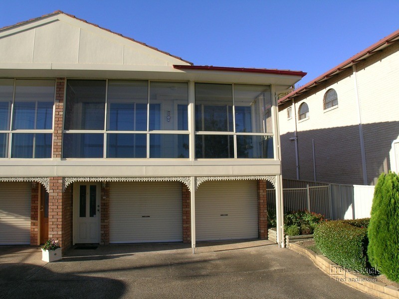 2/304 The Esplanade, Speers Point NSW 2284