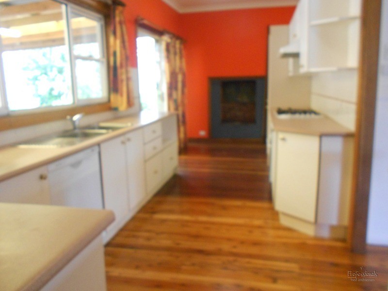 8 William Street, Cardiff NSW 2285