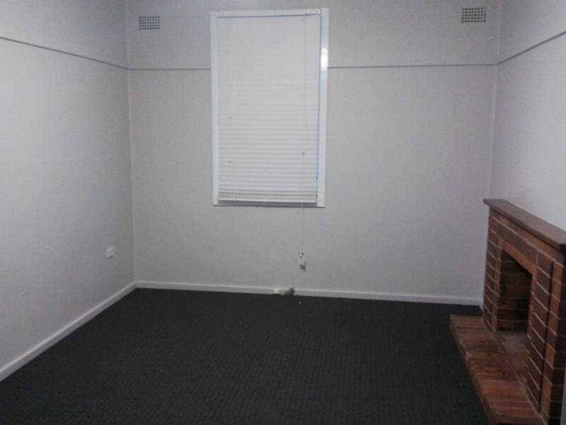 15 Oakland Street, Glendale NSW 2285