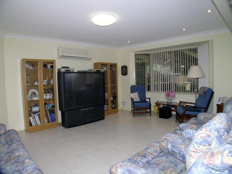 Cameron Park NSW 2285