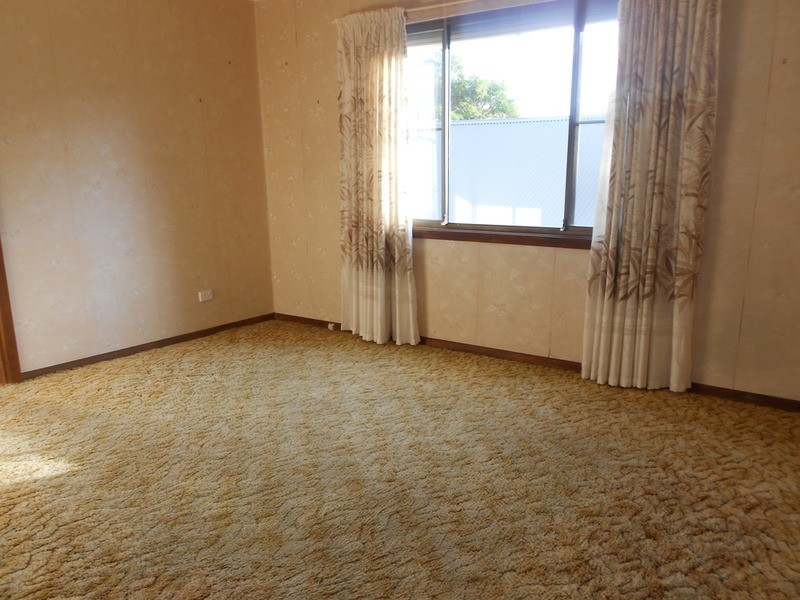 13 Lovell Street, Cardiff NSW 2285