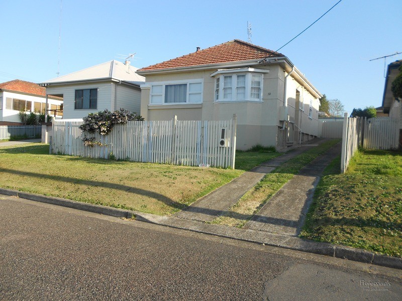 10 Orchard Street, Cardiff NSW 2285