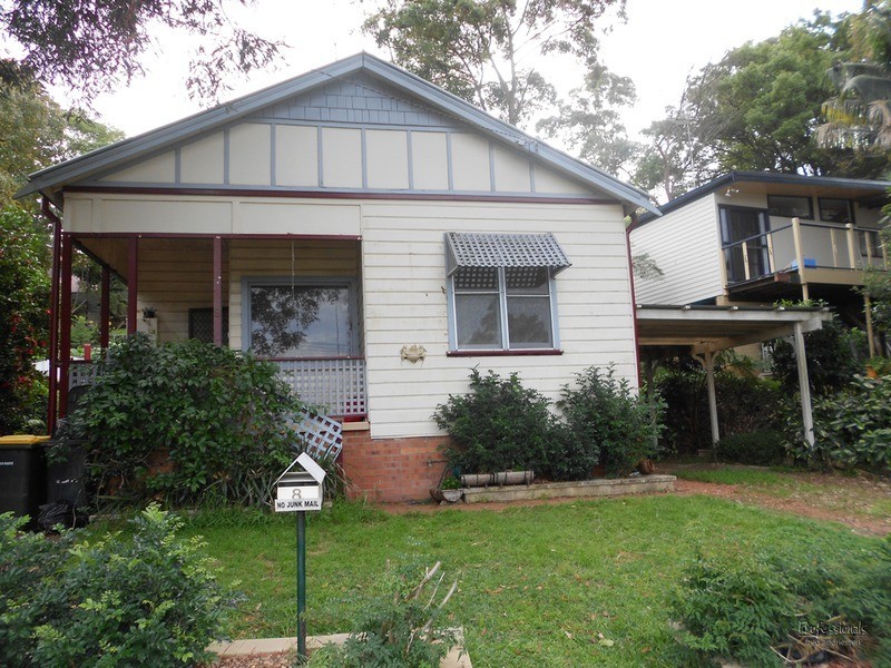 8 Camellia Street, Cardiff NSW 2285
