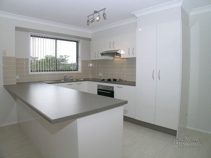 3 Macon Way, Cameron Park NSW 2285