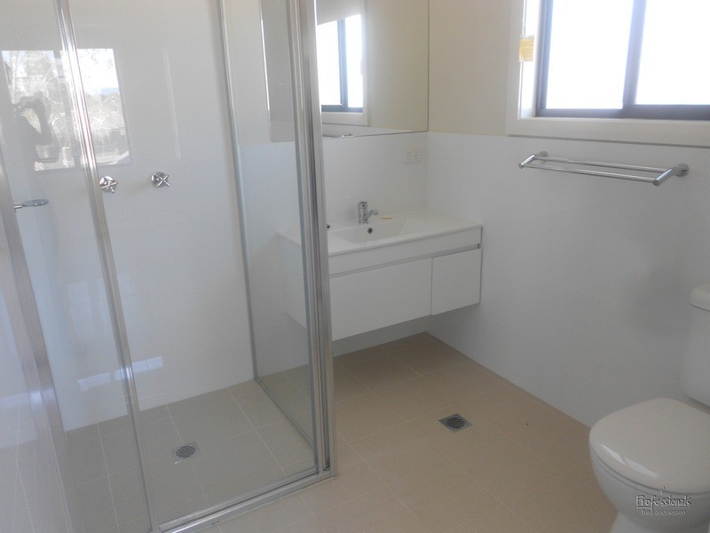 8/14 Progress Place, Garden Suburb NSW 2289