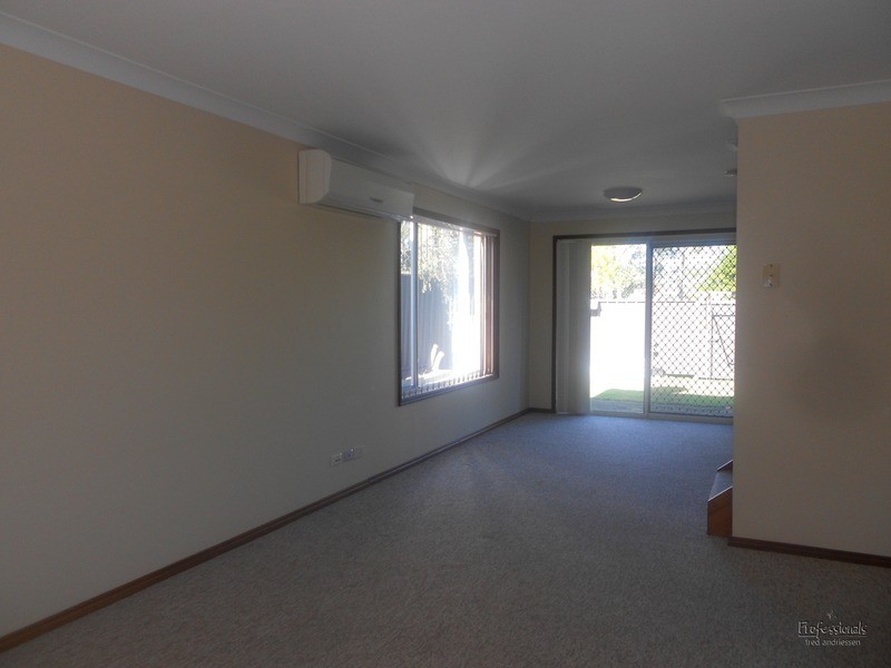 4/16 Thomas  Street, Cardiff NSW 2285