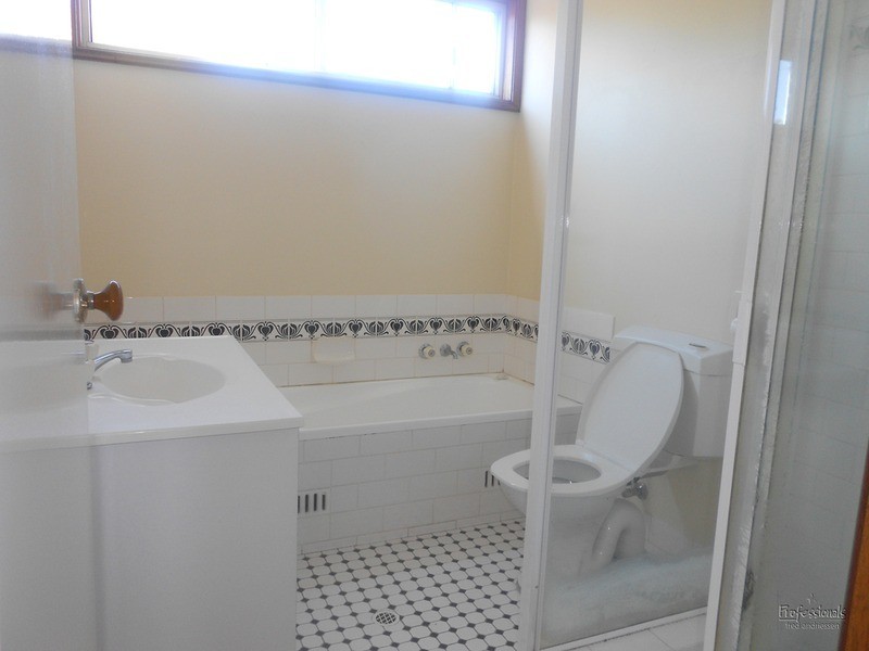 4/16 Thomas  Street, Cardiff NSW 2285