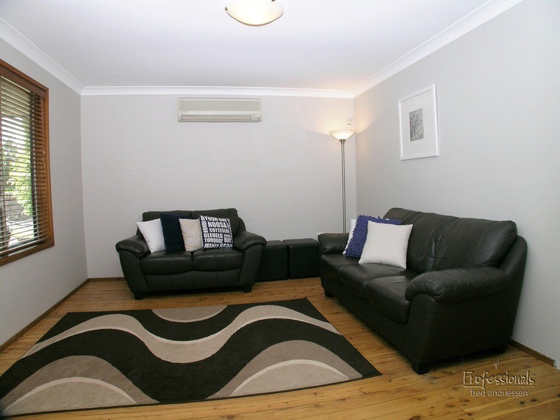 33 Apollo Drive, Charlestown NSW 2290
