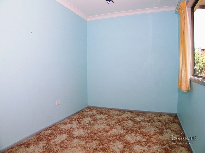 16 Clarence Street, Glendale NSW 2285