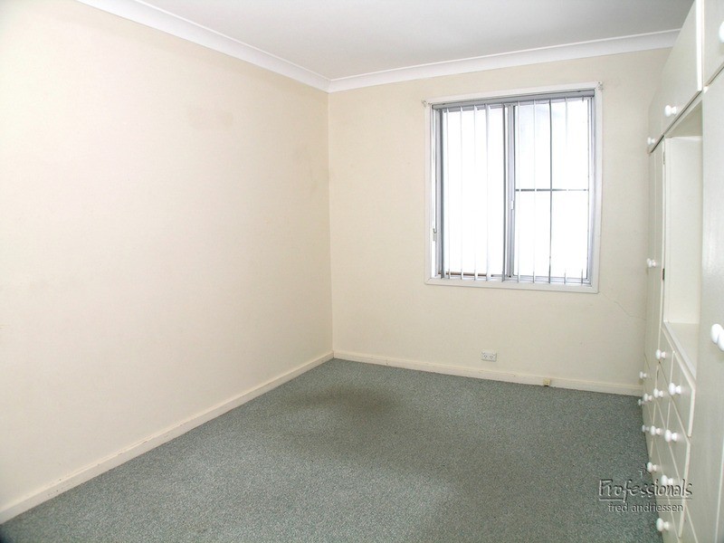 39 Cranbrook Parade, Rankin Park NSW 2287