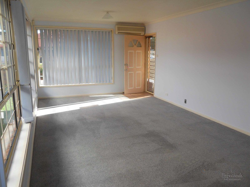 1/3 Teramby Road, Hamilton NSW 2303