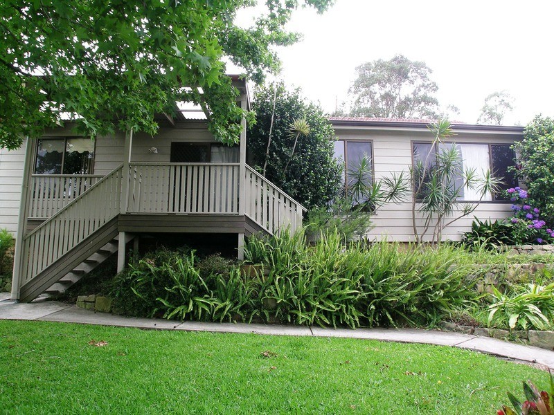 28 Greenwood Parade, Glendale NSW 2285