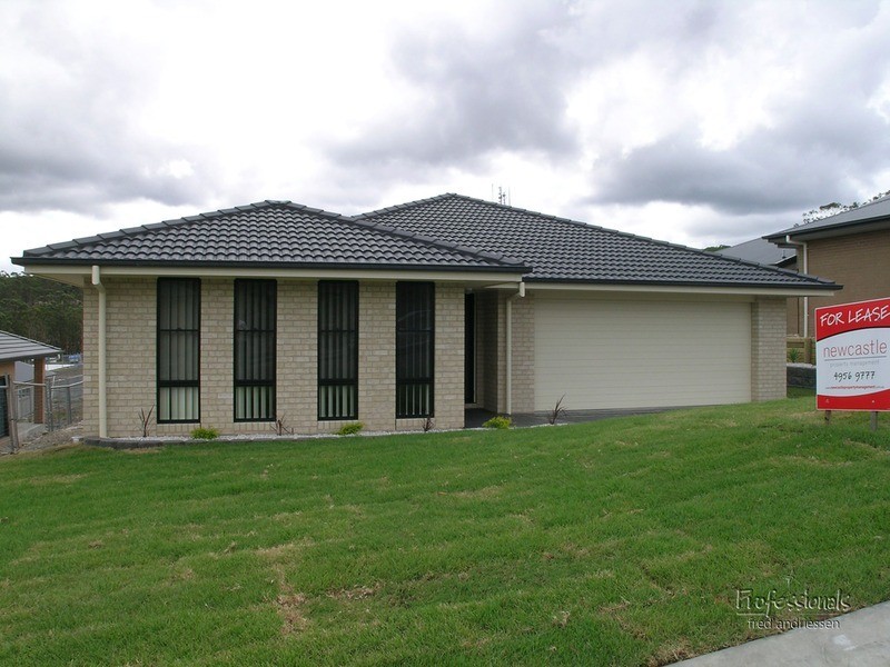 7 Artemesia Avenue, Cameron Park NSW 2285