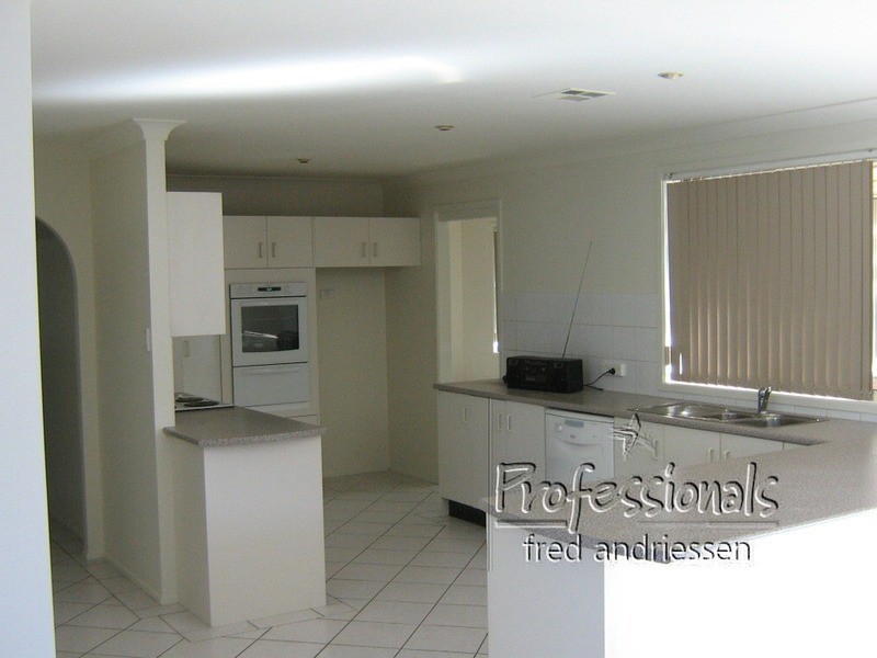 9 Munibung Road, Cardiff NSW 2285