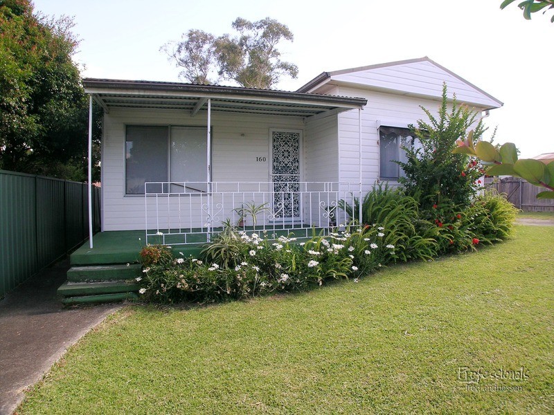 160 Myall Road, Cardiff NSW 2285