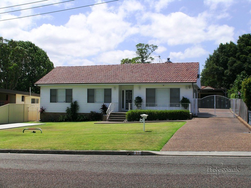 31 Alfred Street, Glendale NSW 2285