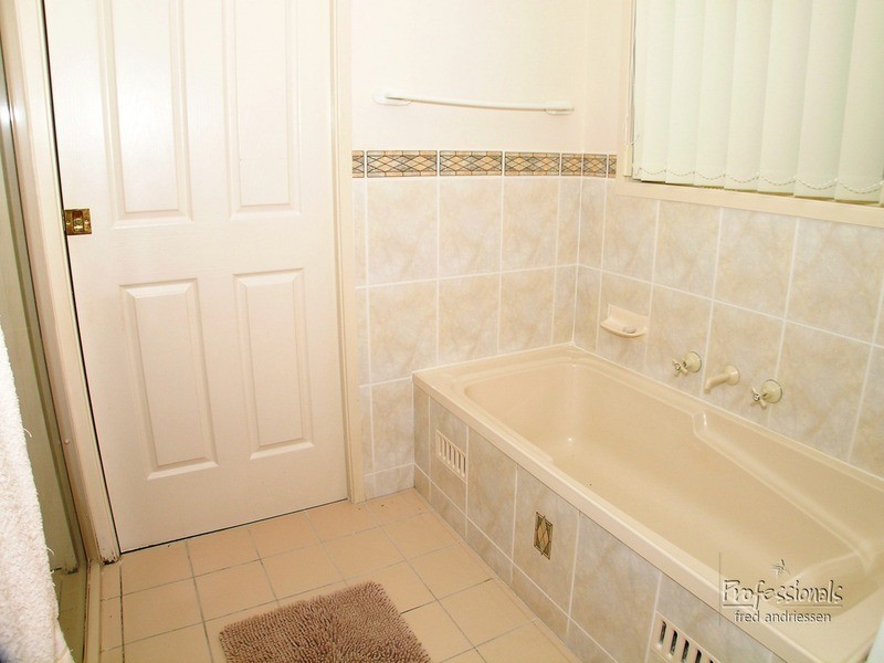 Cameron Park NSW 2285