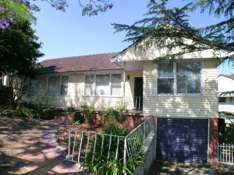 6 Charles Street, Cardiff NSW 2285