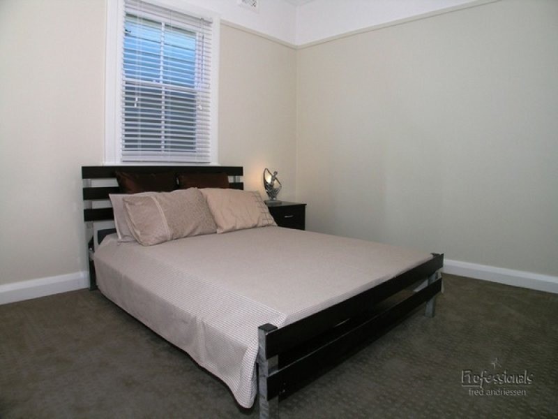 57 Fawcett Street, Mayfield NSW 2304