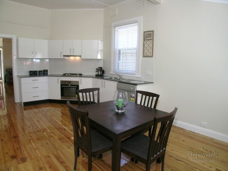 57 Fawcett Street, Mayfield NSW 2304