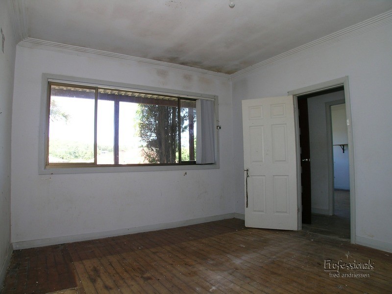 4 Illawarra Avenue, Cardiff NSW 2285