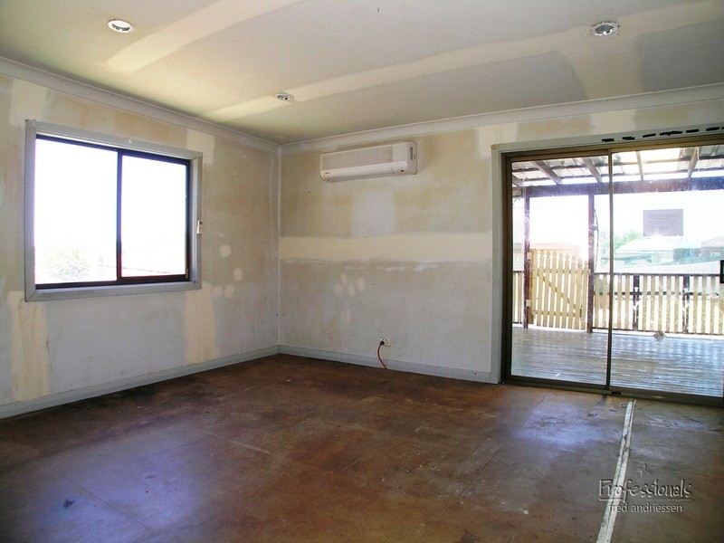 4 Illawarra Avenue, Cardiff NSW 2285