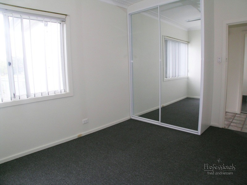 5 Orchard Street, Cardiff South NSW 2285