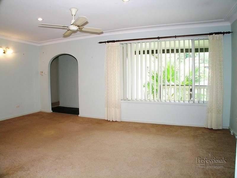 Macquarie Hills NSW 2285