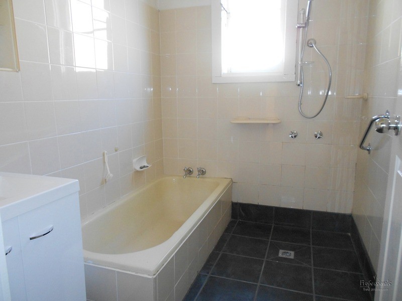 55 Fern Valley  Road, Cardiff NSW 2285