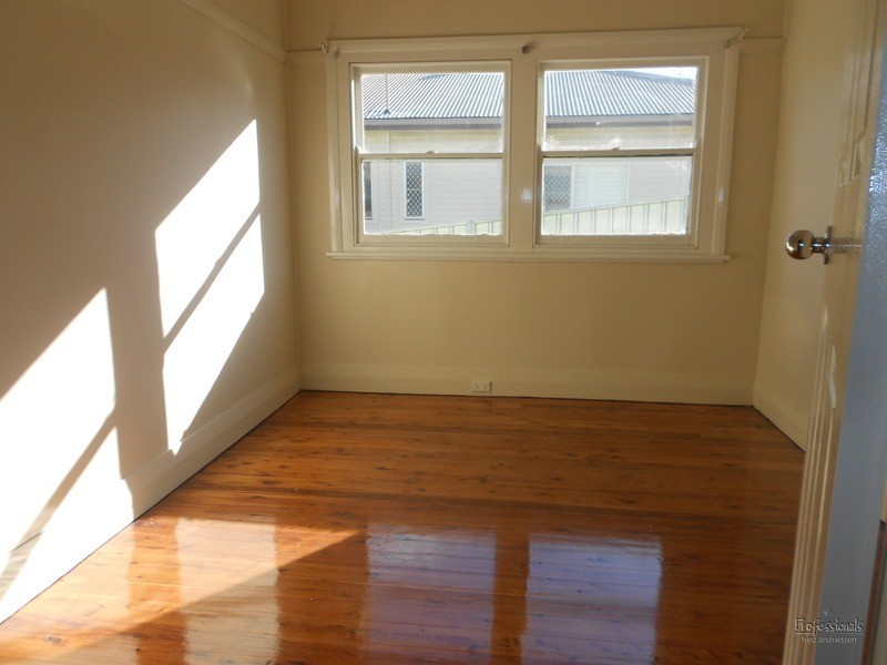 55 Fern Valley  Road, Cardiff NSW 2285