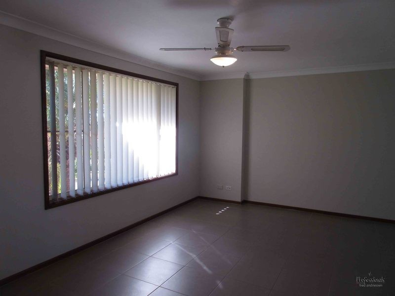 6 Kingfisher Close, Tingira Heights NSW 2290