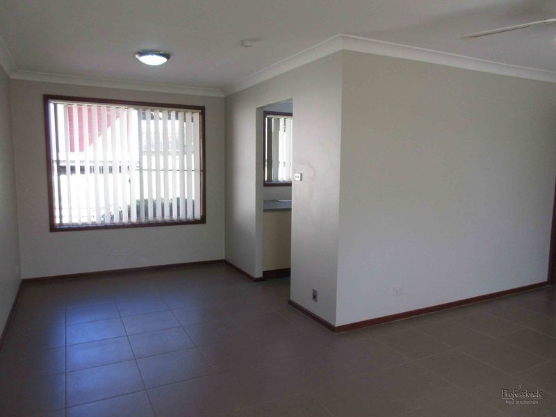 6 Kingfisher Close, Tingira Heights NSW 2290