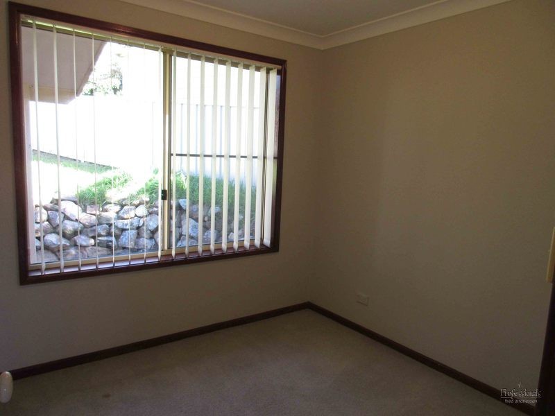 6 Kingfisher Close, Tingira Heights NSW 2290