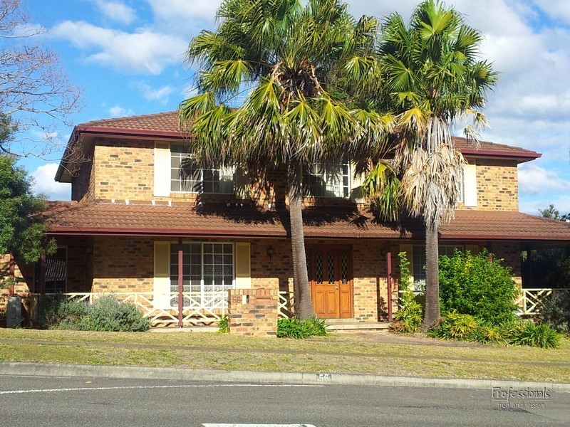 56 Wyndham  Way, Eleebana NSW 2282