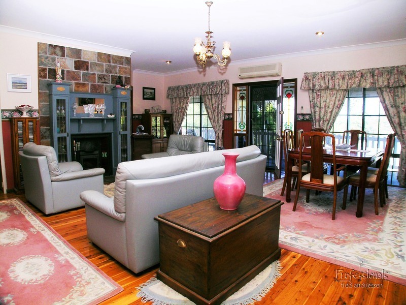 Macquarie Hills NSW 2285