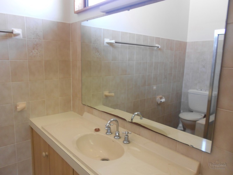 16 Harrison Street, Cardiff NSW 2285