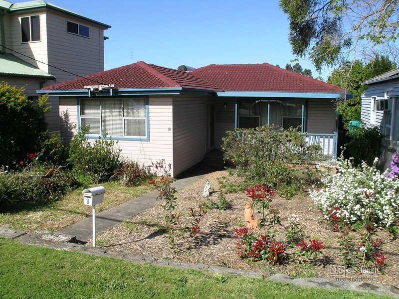 8 Crockett Street, Cardiff South NSW 2285