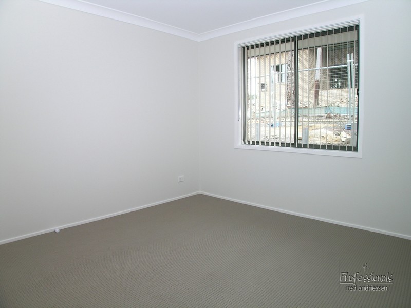 3 Macon Way, Cameron Park NSW 2285