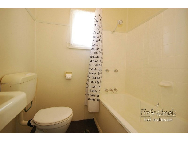 Warners Bay NSW 2282