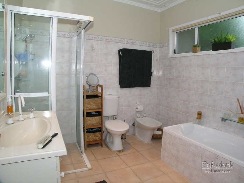 6 Charles Street, Cardiff NSW 2285