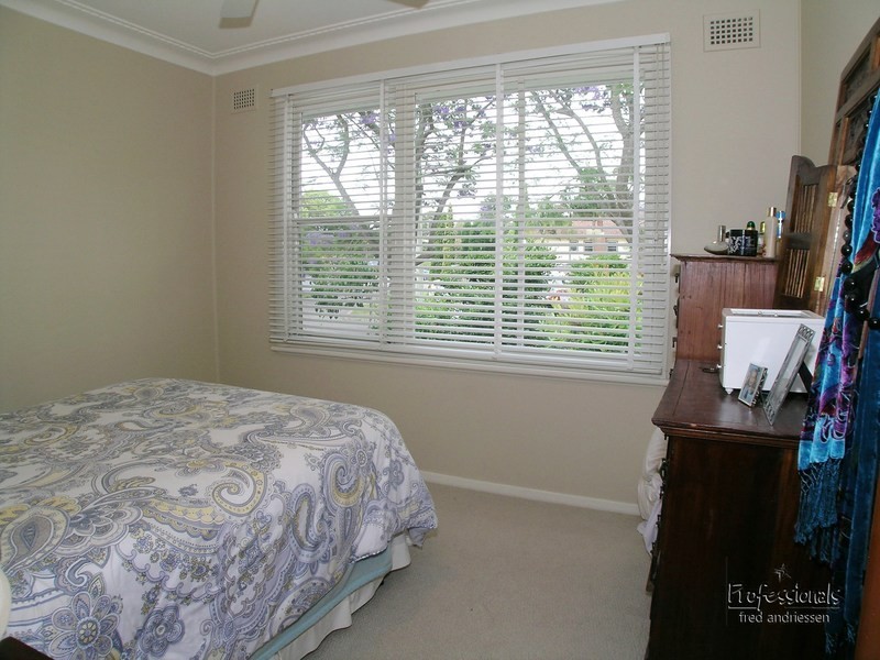 6 Charles Street, Cardiff NSW 2285