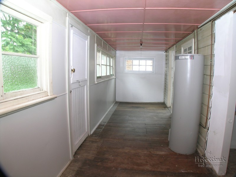 6 Lachlan Road, Cardiff NSW 2285